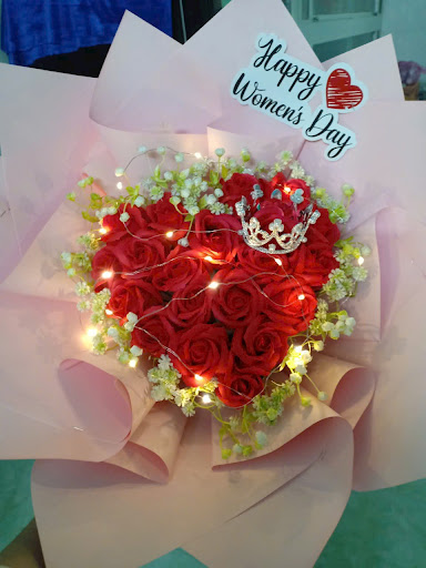 Ly Chuyên Hoa Sáp & Hoa tiền - Tiệm Hoa Hoa Sáp Tiền Giang