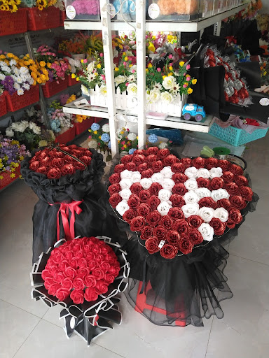 Shop Hoa Thanh Xuân Cung Cấp Sỉ & Lẻ Phụ Kiện Hoa Sáp - Vải - Tiệm Hoa Hoa Sáp Lâm Đồng