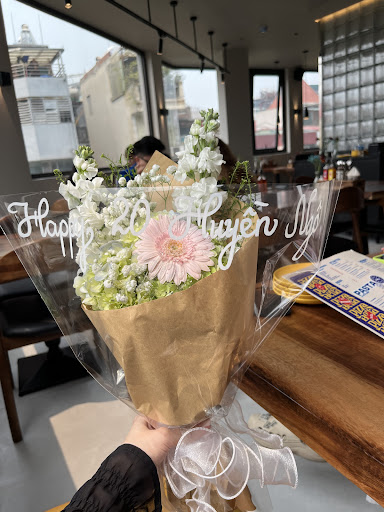 Chút Hoaaa - Tiệm Hoa Hoa Tốt Nghiệp Hà Nội