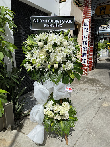 SHOP HOA TANG VIẾNG NHA TRANG - Tiệm Hoa Tang Lễ Khánh Hòa