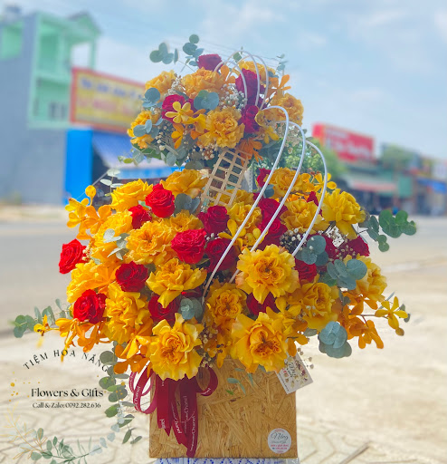 Shop Hoa Tươi - Tiệm Hoa Nắng Flowers & Gifts - Tiệm hoa tại Thành phố Bến Cát, Bình Dương