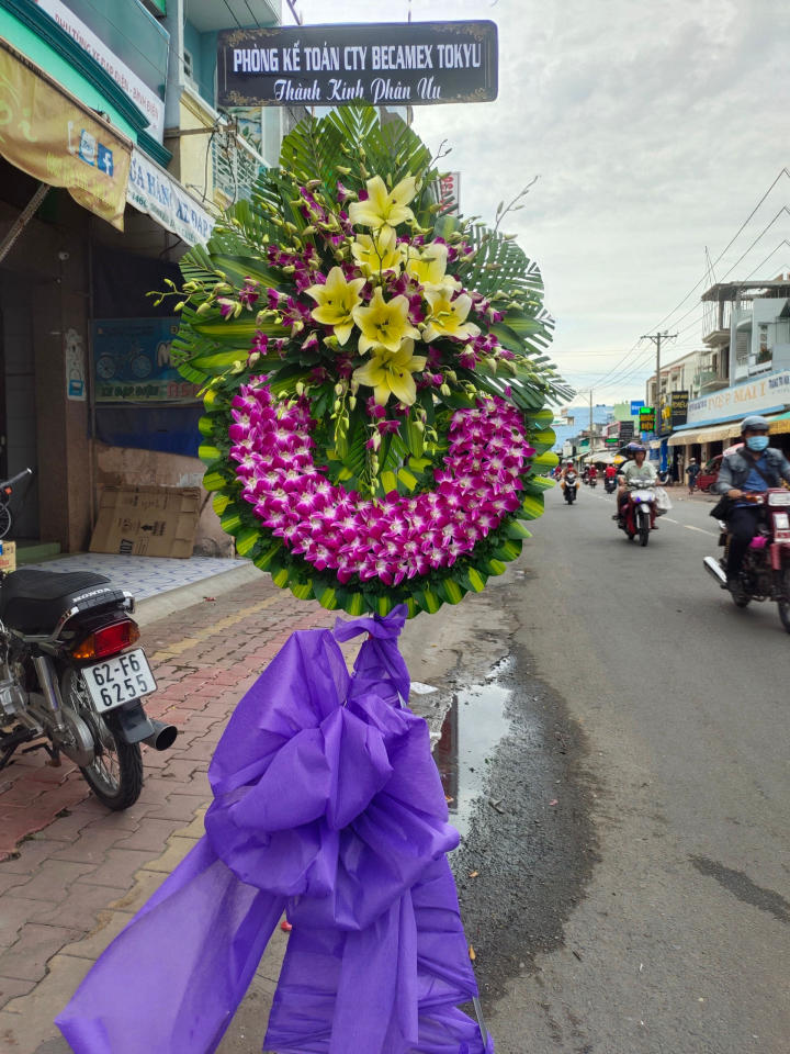 kệ hoa đám tang, kệ hoa viếng, lẳng hoa viếng, lẳng hoa đám tang