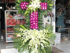 kệ hoa đám tang, kệ hoa viếng, lẳng hoa viếng, lẳng hoa đám tang