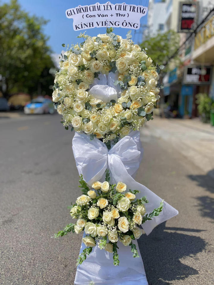 kệ hoa đám tang, kệ hoa viếng, lẳng hoa viếng, lẳng hoa đám tang