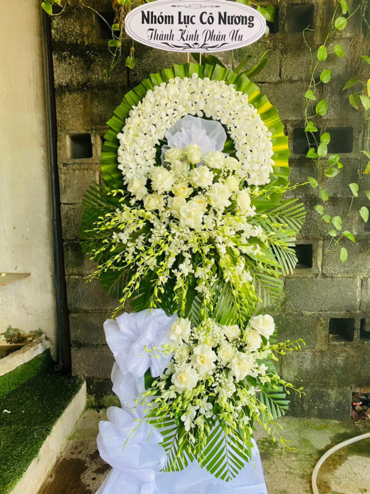 kệ hoa đám tang, kệ hoa viếng, lẳng hoa viếng, lẳng hoa đám tang
