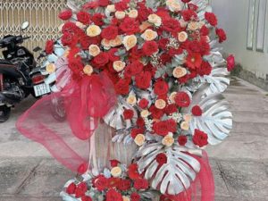 hoa khai trương, kệ hoa khai trương, kệ hoa khai trương đẹp, lẳng hoa khai trương đẹp, lẳng hoa khai trương