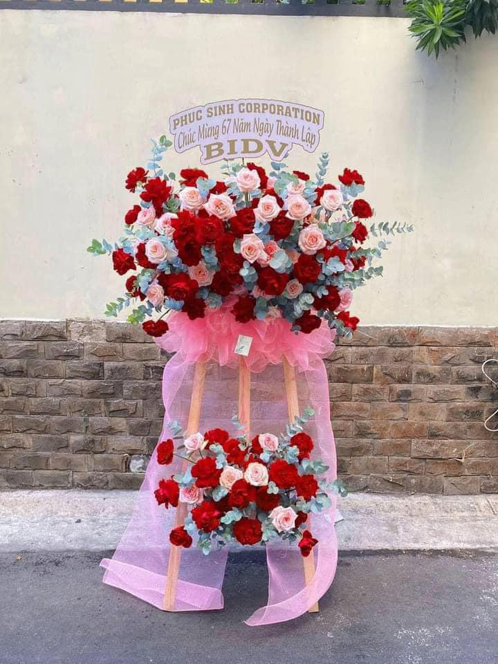 hoa khai trương, kệ hoa khai trương, kệ hoa khai trương đẹp, lẳng hoa khai trương đẹp, lẳng hoa khai trương