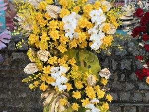 hoa khai trương, kệ hoa khai trương, kệ hoa khai trương đẹp, lẳng hoa khai trương đẹp, lẳng hoa khai trương