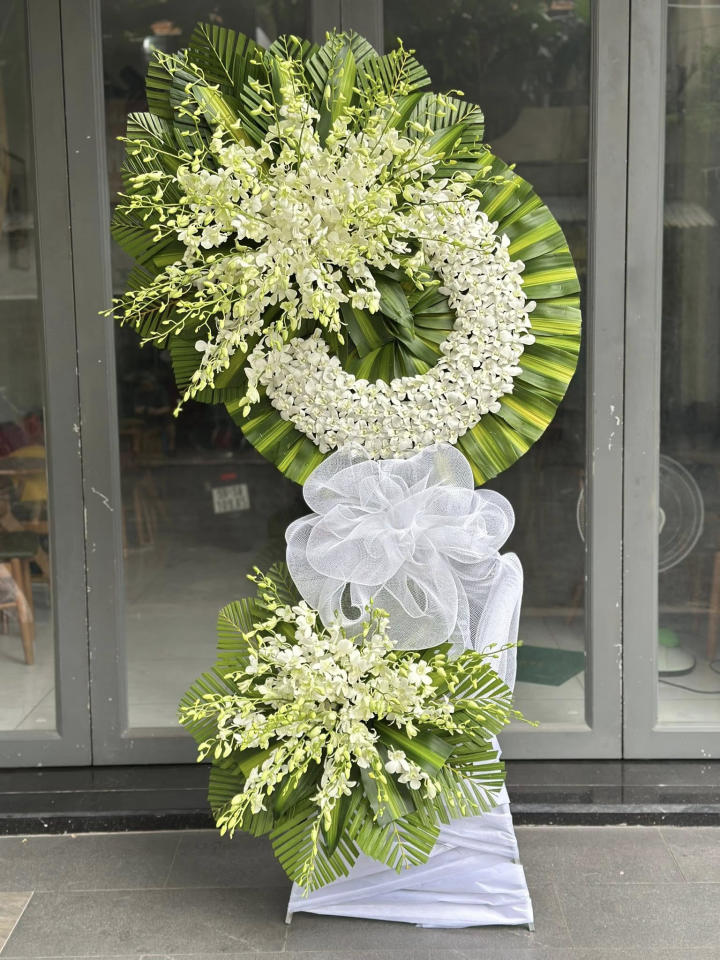 kệ hoa đám tang, kệ hoa viếng, lẳng hoa viếng, lẳng hoa đám tang