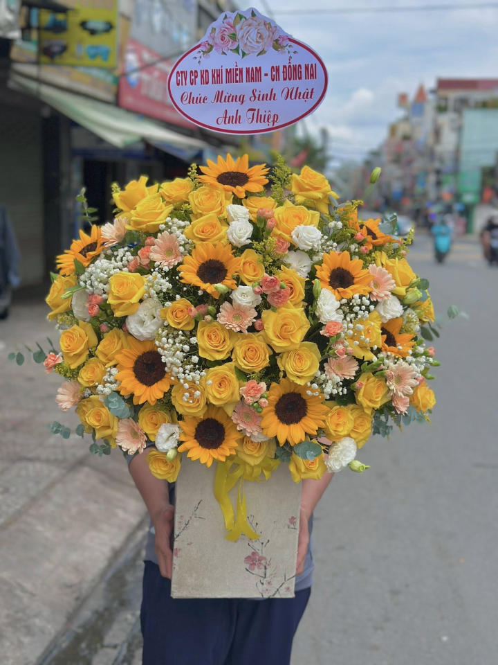 Giỏ hoa đẹp, lẳng hoa đẹp,giỏ hoa sinh nhật đẹp, giỏ hoa khai trương đẹp