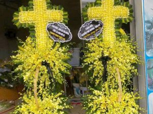 kệ hoa đám tang, kệ hoa viếng, lẳng hoa viếng, lẳng hoa đám tang