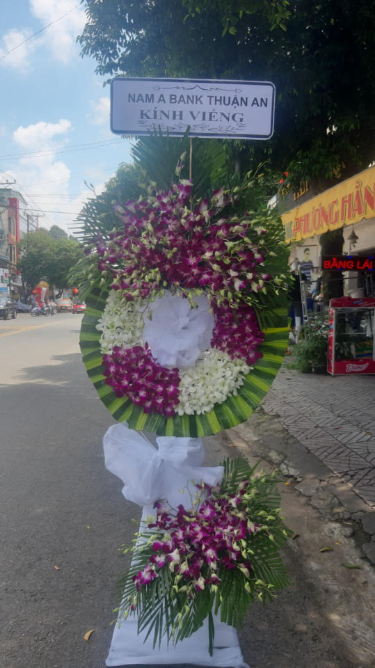 kệ hoa đám tang, kệ hoa viếng, lẳng hoa viếng, lẳng hoa đám tang