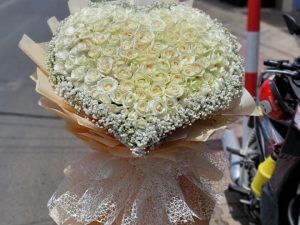 hoa sinh nhật, Bó hoa sinh nhật tông trắng, hoa sinh nhật tông trắng