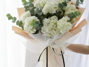 hoa sinh nhật, Bó hoa sinh nhật tông trắng, hoa sinh nhật tông trắng