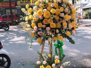 hoa khai trương, kệ hoa khai trương, kệ hoa khai trương đẹp, lẳng hoa khai trương đẹp, lẳng hoa khai trương