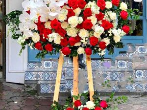 hoa khai trương, kệ hoa khai trương, kệ hoa khai trương đẹp, lẳng hoa khai trương đẹp, lẳng hoa khai trương