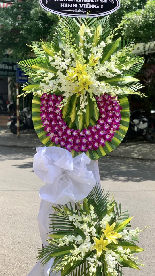 kệ hoa đám tang, kệ hoa viếng, lẳng hoa viếng, lẳng hoa đám tang