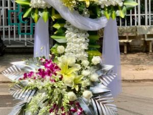 kệ hoa đám tang, kệ hoa viếng, lẳng hoa viếng, lẳng hoa đám tang