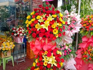hoa khai trương, kệ hoa khai trương, kệ hoa khai trương đẹp, lẳng hoa khai trương đẹp, lẳng hoa khai trương