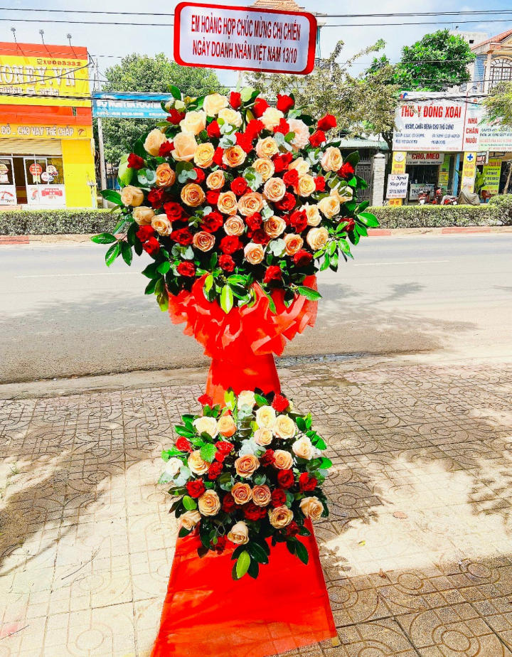 hoa khai trương, kệ hoa khai trương, kệ hoa khai trương đẹp, lẳng hoa khai trương đẹp, lẳng hoa khai trương