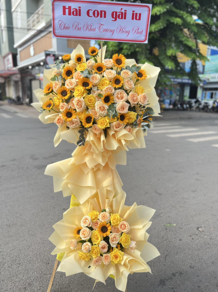 hoa khai trương, kệ hoa khai trương, kệ hoa khai trương đẹp, lẳng hoa khai trương đẹp, lẳng hoa khai trương