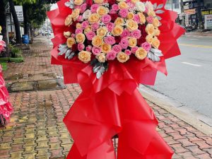 hoa khai trương, kệ hoa khai trương, kệ hoa khai trương đẹp, lẳng hoa khai trương đẹp, lẳng hoa khai trương