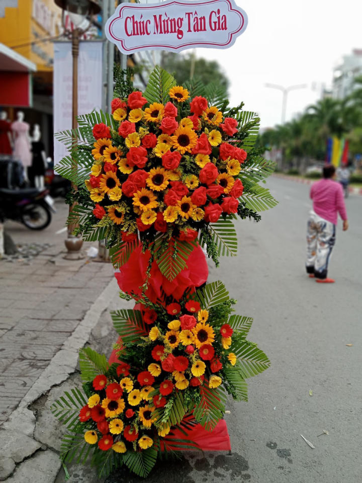 hoa khai trương, kệ hoa khai trương, kệ hoa khai trương đẹp, lẳng hoa khai trương đẹp, lẳng hoa khai trương