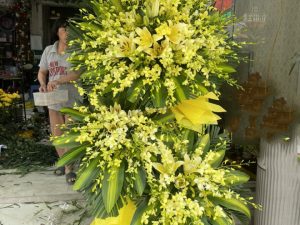 kệ hoa đám tang, kệ hoa viếng, lẳng hoa viếng, lẳng hoa đám tang
