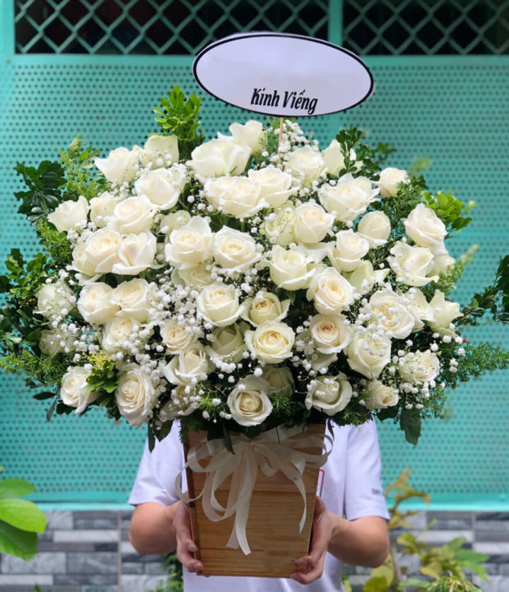 Giỏ hoa đám tang, lẳng hoa đám tang, lẳng hoa viếng, giỏ hoa viếng