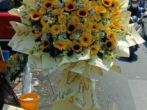 hoa khai trương, kệ hoa khai trương, kệ hoa khai trương đẹp, lẳng hoa khai trương đẹp, lẳng hoa khai trương