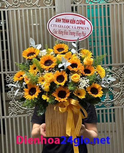 Shop Bán Hoa Tươi Việt Trì ( Sang Trọng Rẻ Đẹp ) - Tiệm hoa tại Huyện Hạ Hòa, Phú Thọ